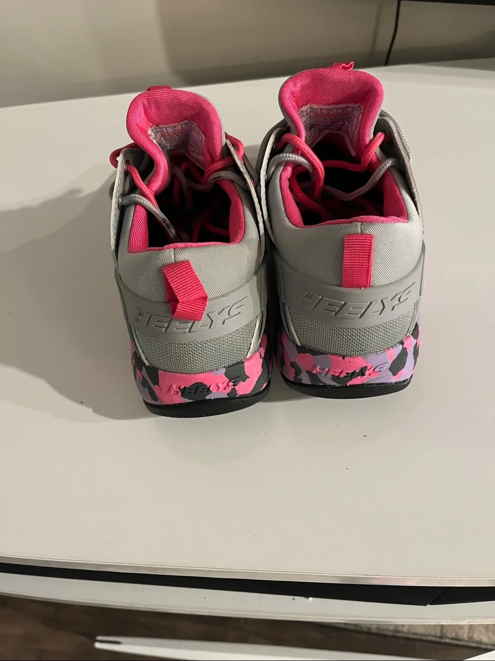 Heelys Gray and Hot Pink Girls'‎ Skate Sneakers